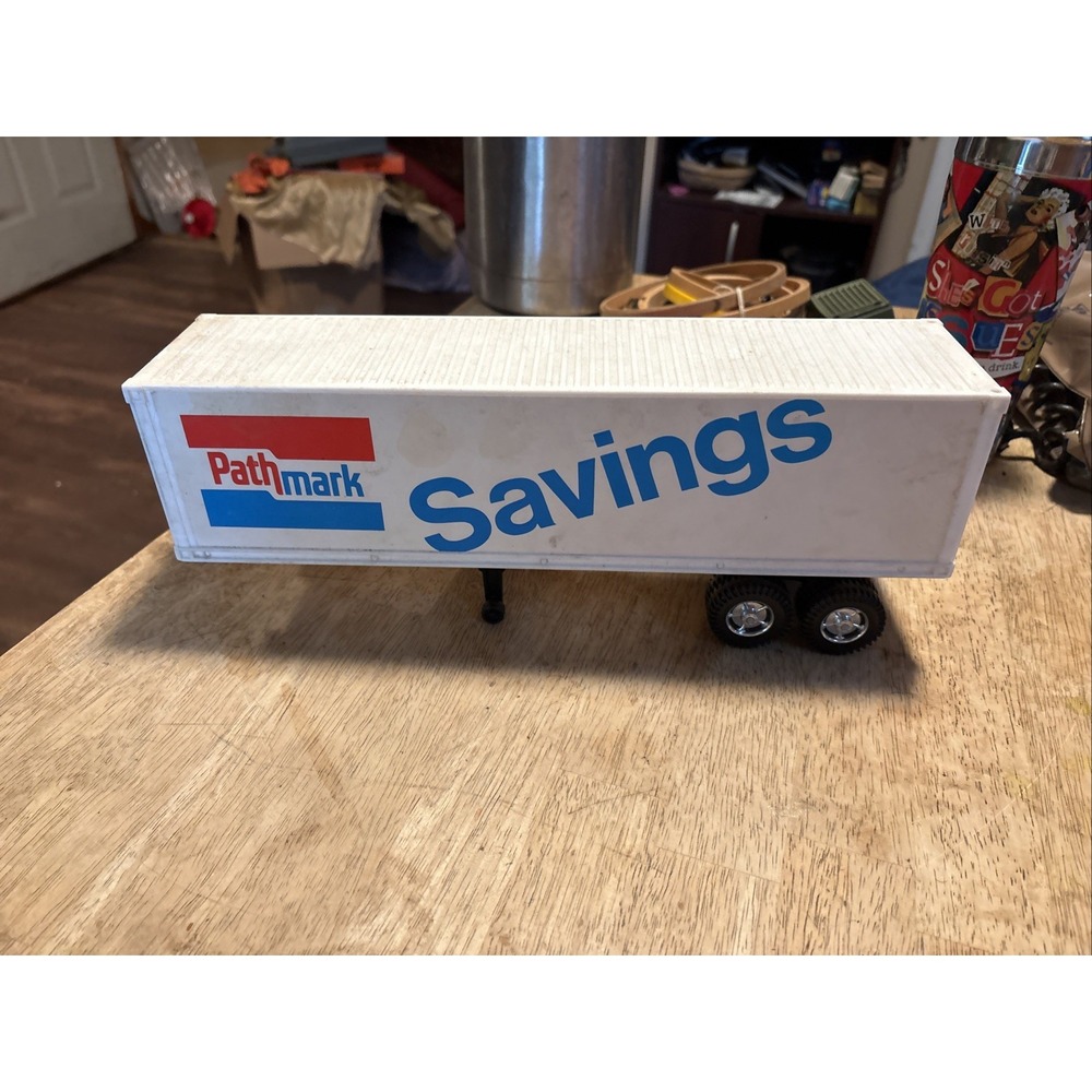 PATHMARK Truck Savings TRACTOR TRAILER Rare Collectible